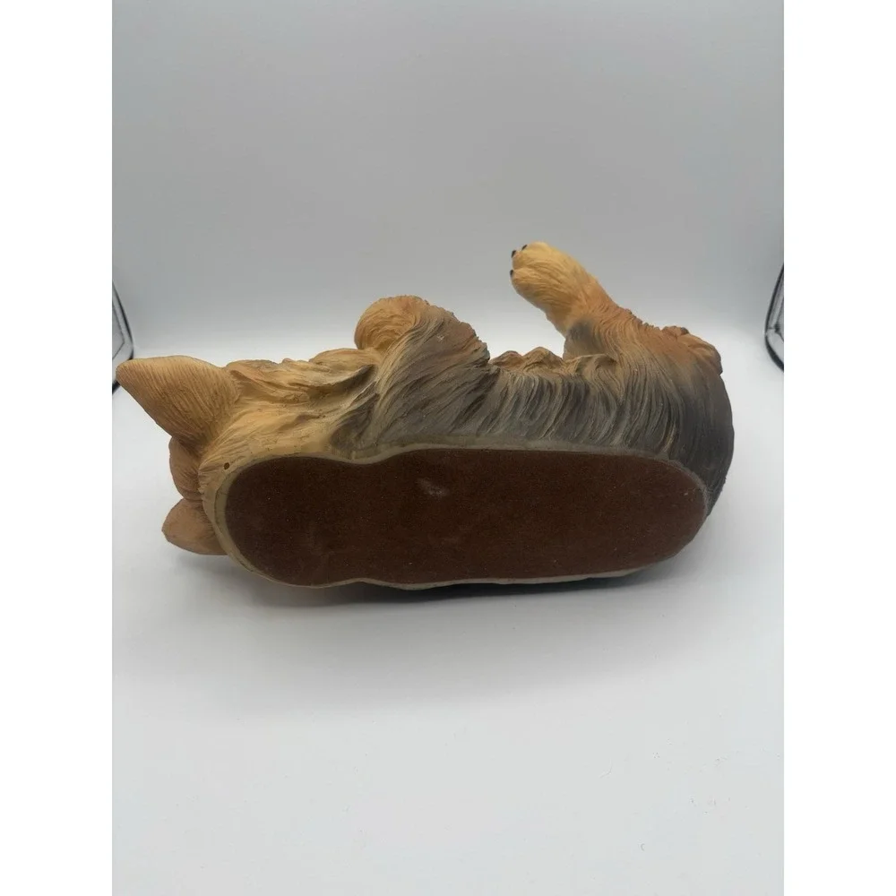 True Yorkie Polyresin Wine Bottle Newspaper‎ Holder Figurine 11